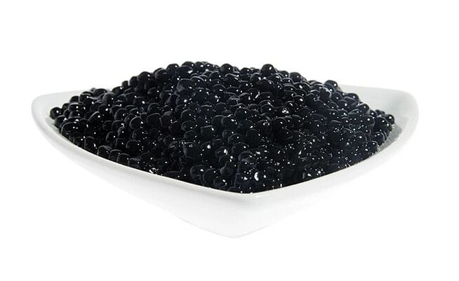 Extract de caviar negru ca parte a cremei Eudalie